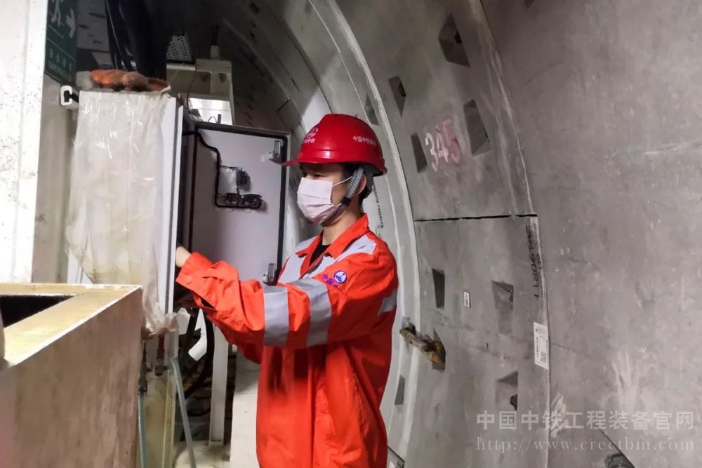 1584602140129554.jpg 1584602032704.jpg